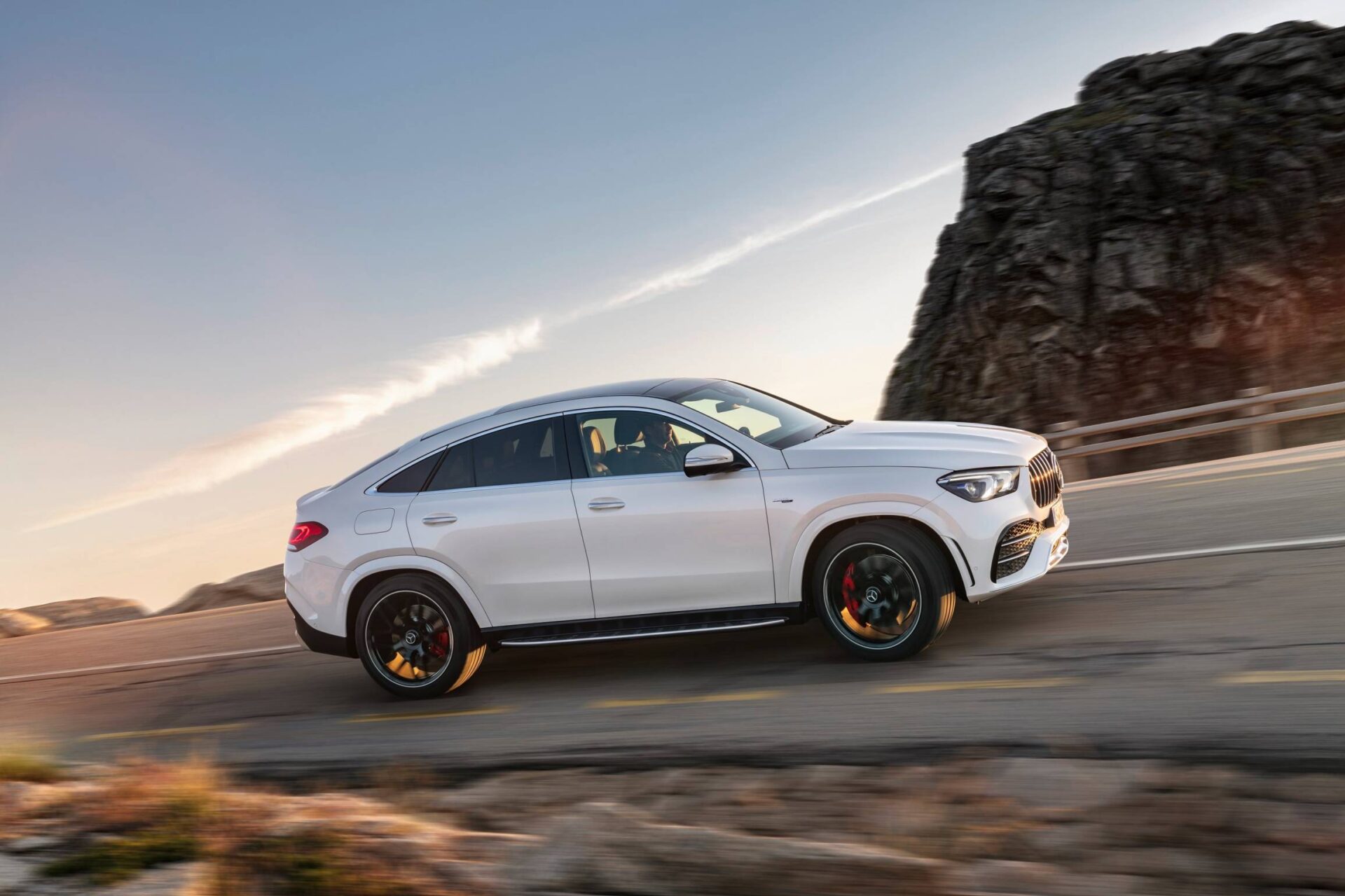 The New Mercedes Amg Gle 53 4matic Coupé Llq Lifestyle 3525