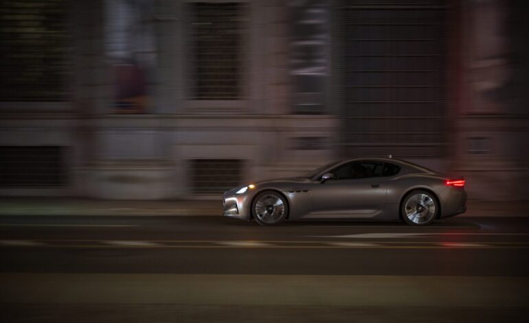 “Made in Thunder” Maserati’s show ushers in the Trident’s new electric era and presents the GranCabrio Folgore to the world