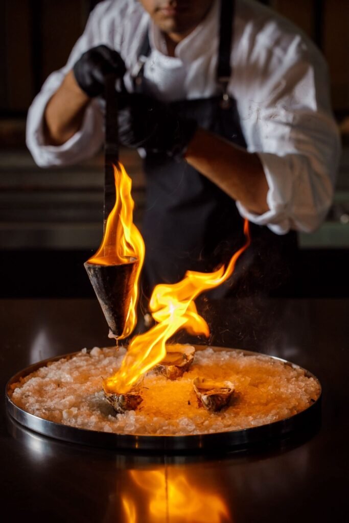 e8b64b30ce954fa592c19b07be3f8c4f LLQ Lifestyle