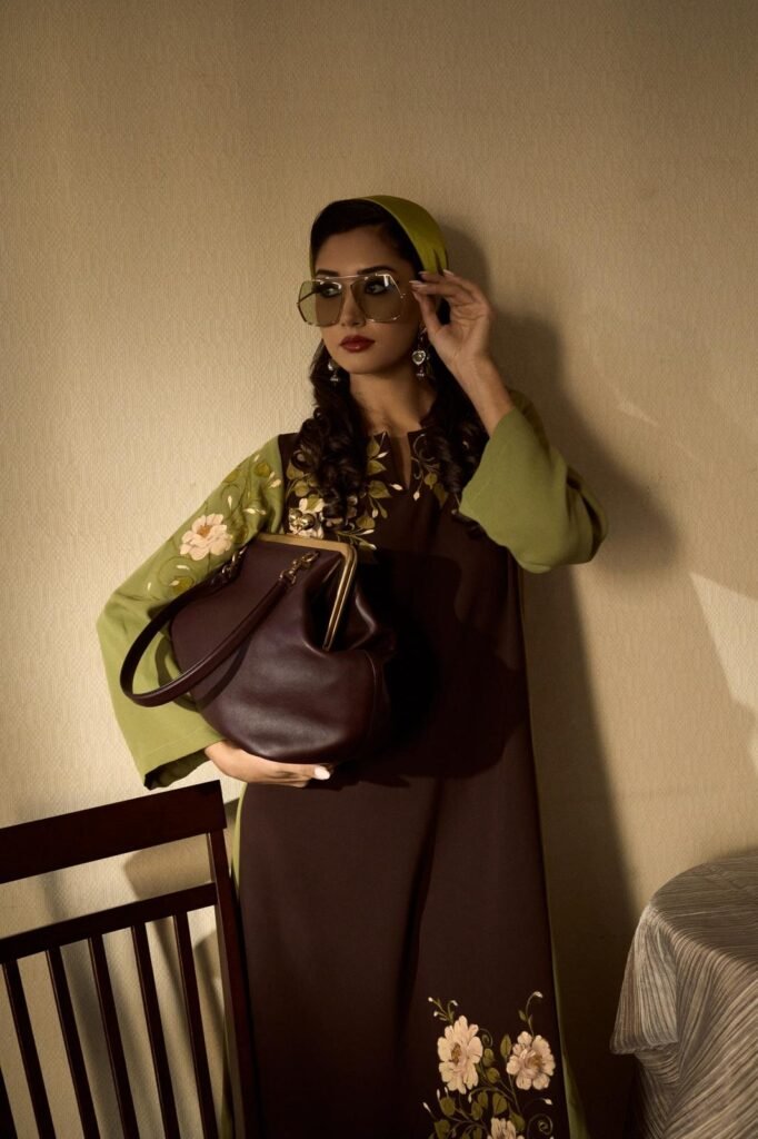 4689a33ac80940b8beee6194e94dd709 LLQ Lifestyle