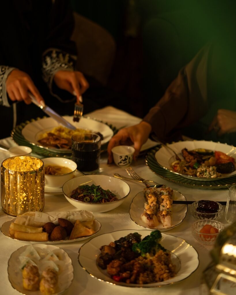 74f2c490e5474800ba3cb5b48c7de11d LLQ Lifestyle