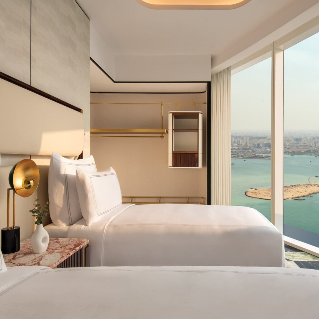 9836f126af874689b17f11f791a228d7 LLQ Lifestyle