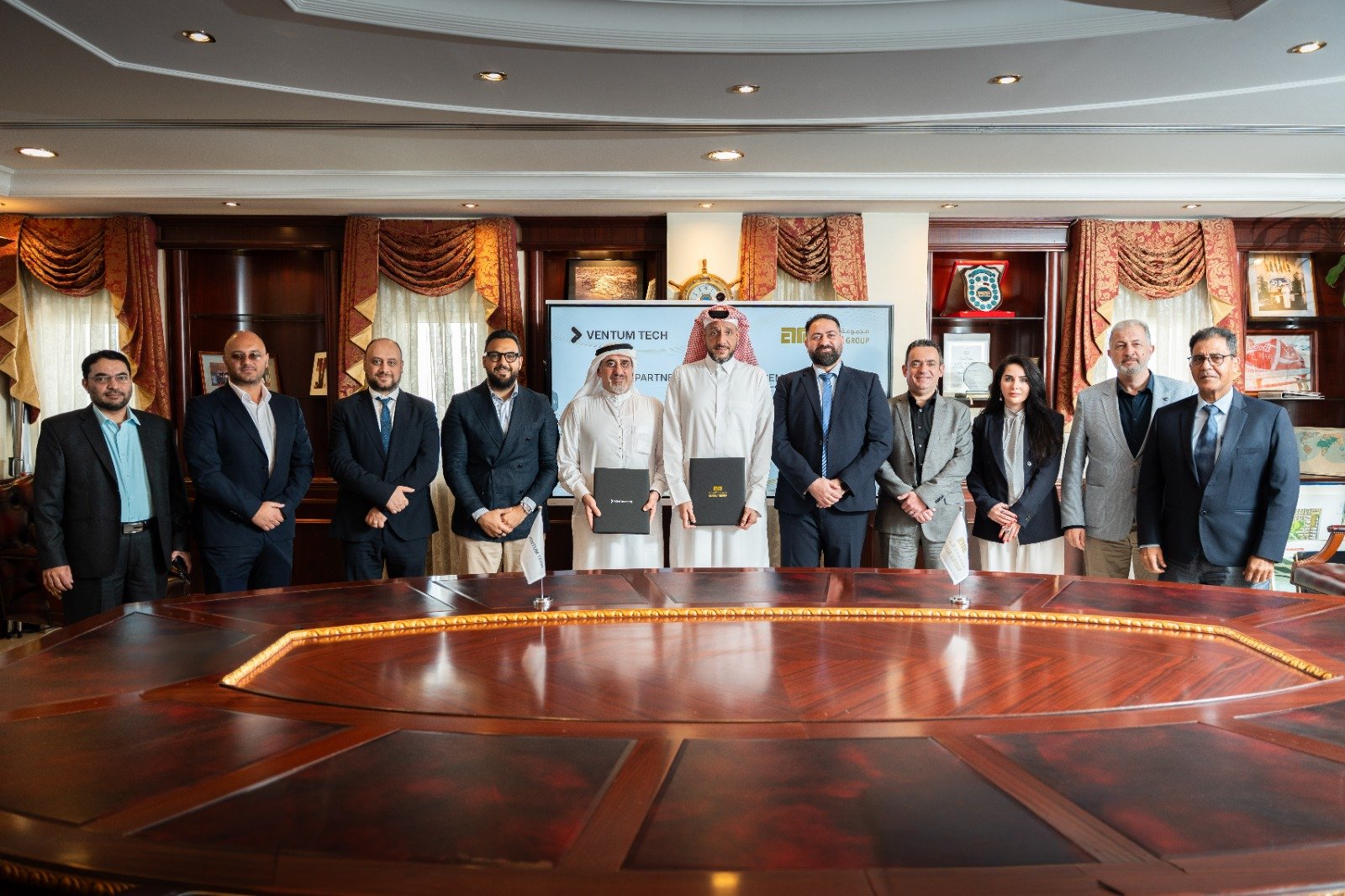 Almana Group and Ventum Tech Sign Strategic Partnership to Launch Premium Digital Out-of-Home Advertising at Al Mana Group Tower